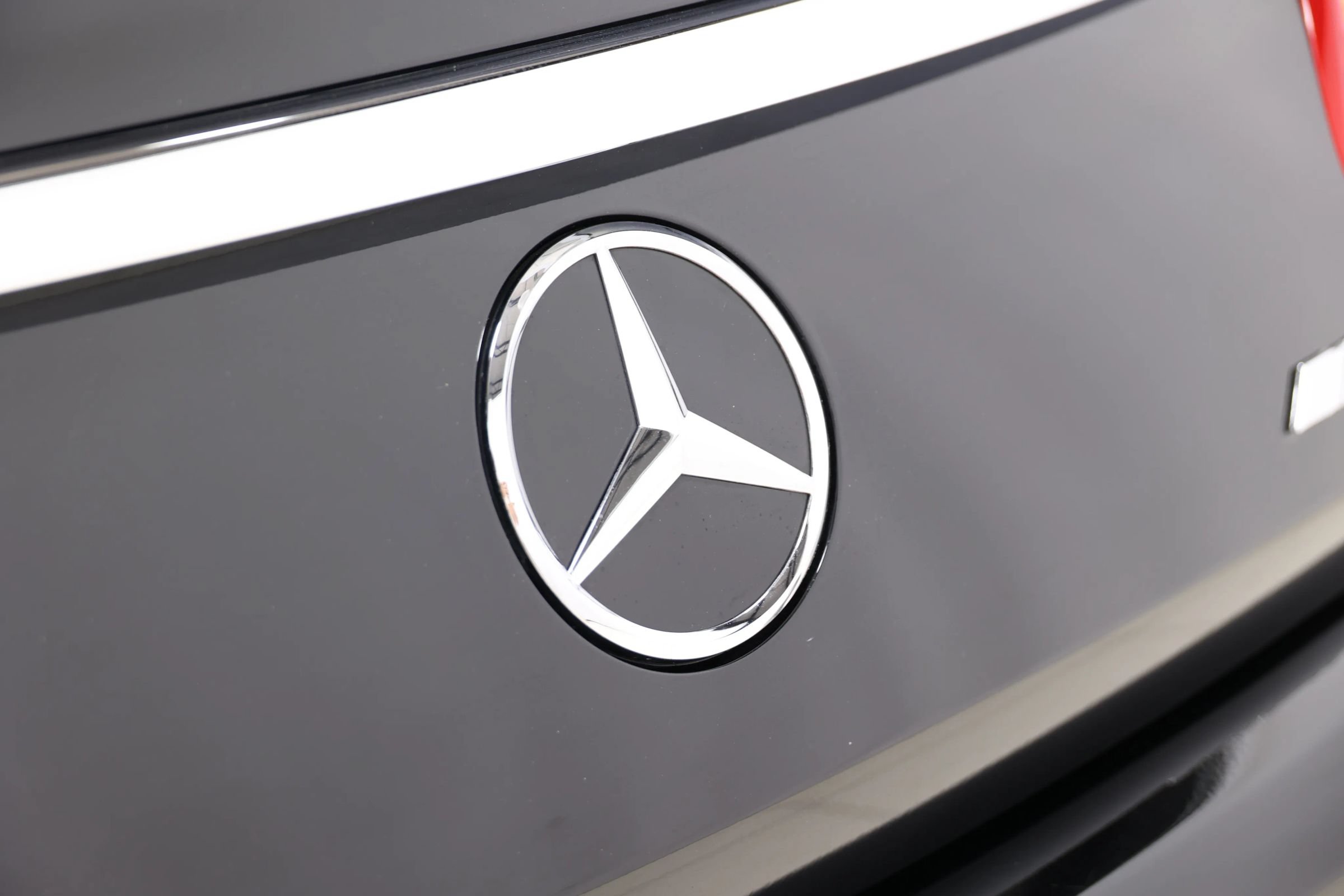 Used 2017 Mercedes-Benz S 63 AMG 4MATIC Cabriolet w/ Carbon Fiber Package image 65