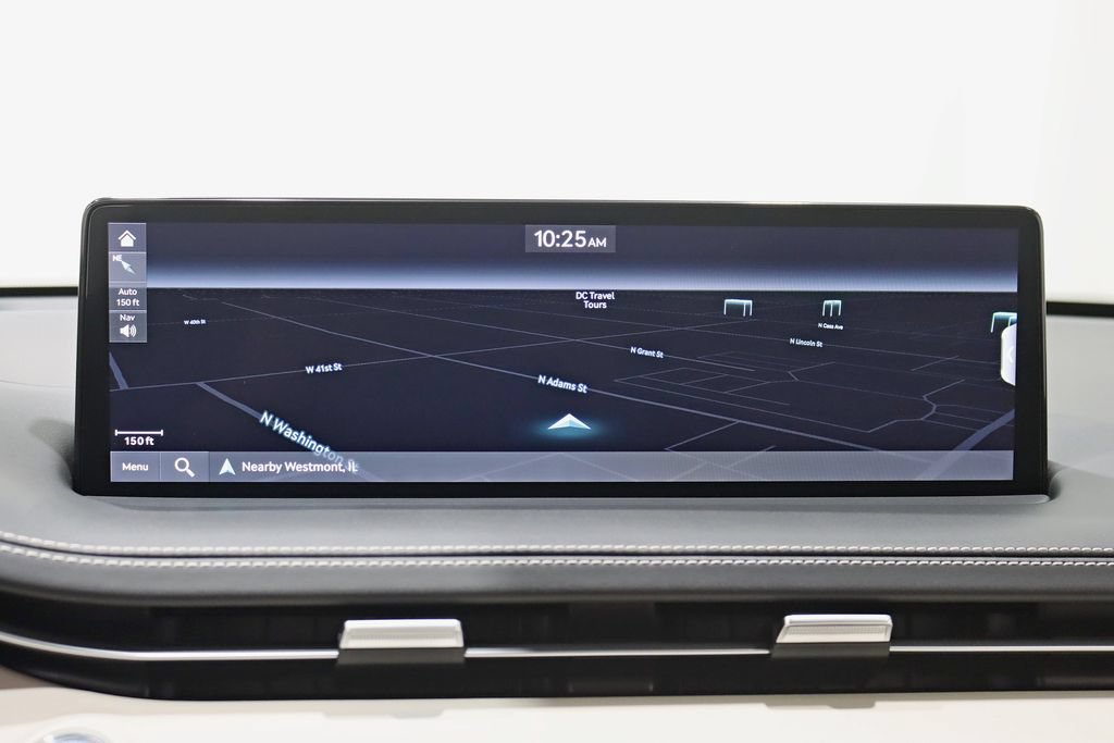 Used 2025 Genesis GV70 3.5T Sport w/ Sport Advanced Package AWD/4WD image 17
