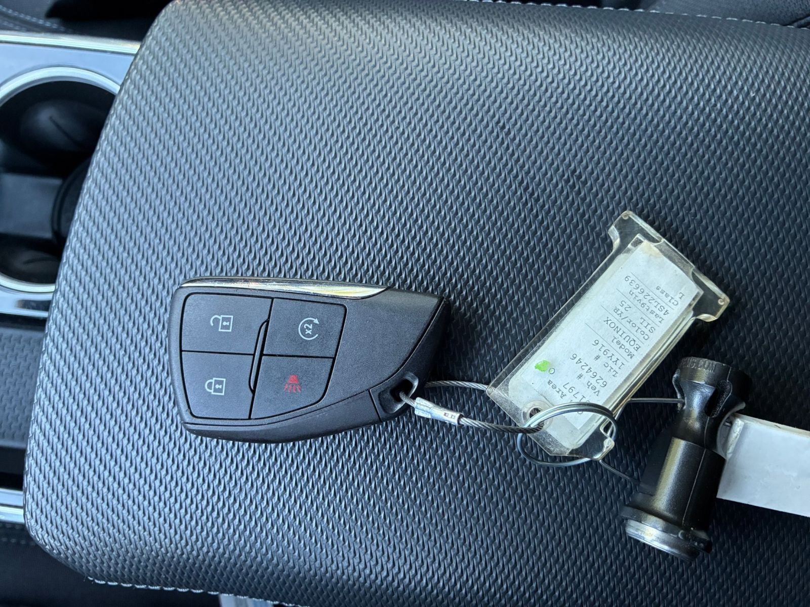 Used 2025 Chevrolet Equinox LT FWD image 22