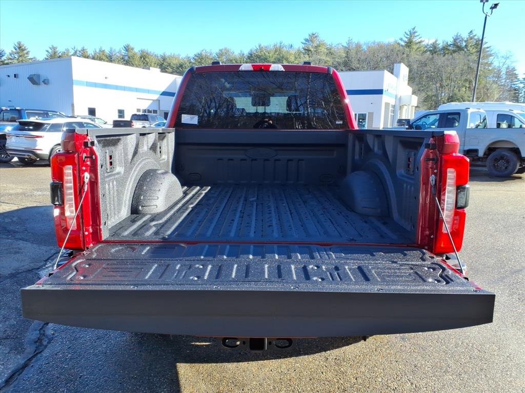 New 2026 Ford F250 Lariat w/ Black Appearance Package image 8