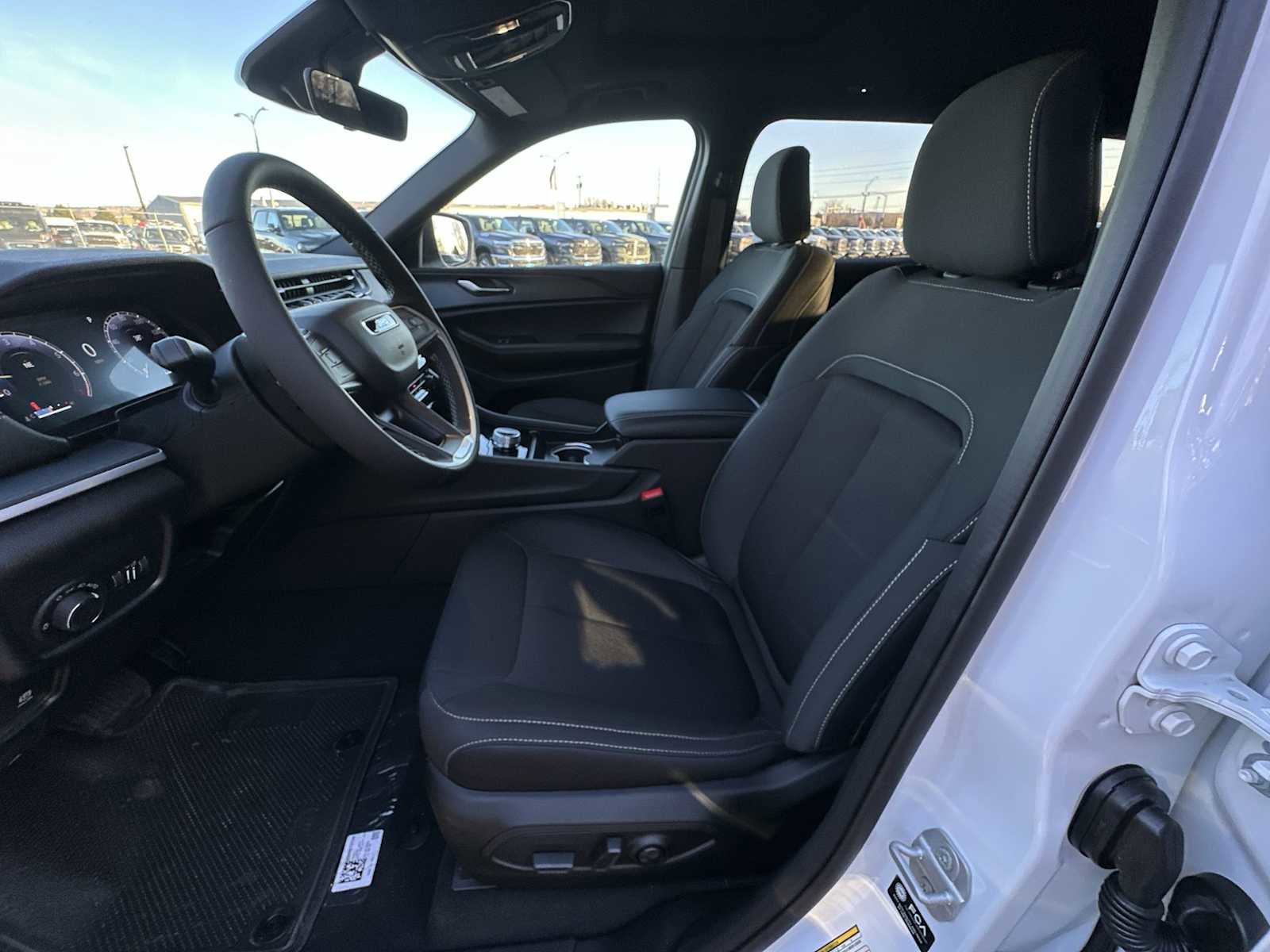 New 2025 Jeep Grand Cherokee L Laredo w/ Luxury Tech Group I image 13