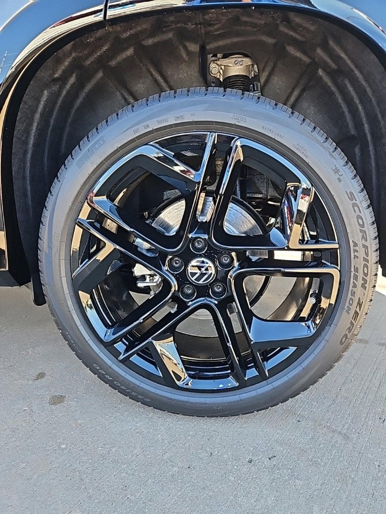 New 2026 Volkswagen Tiguan SE R-Line image 9