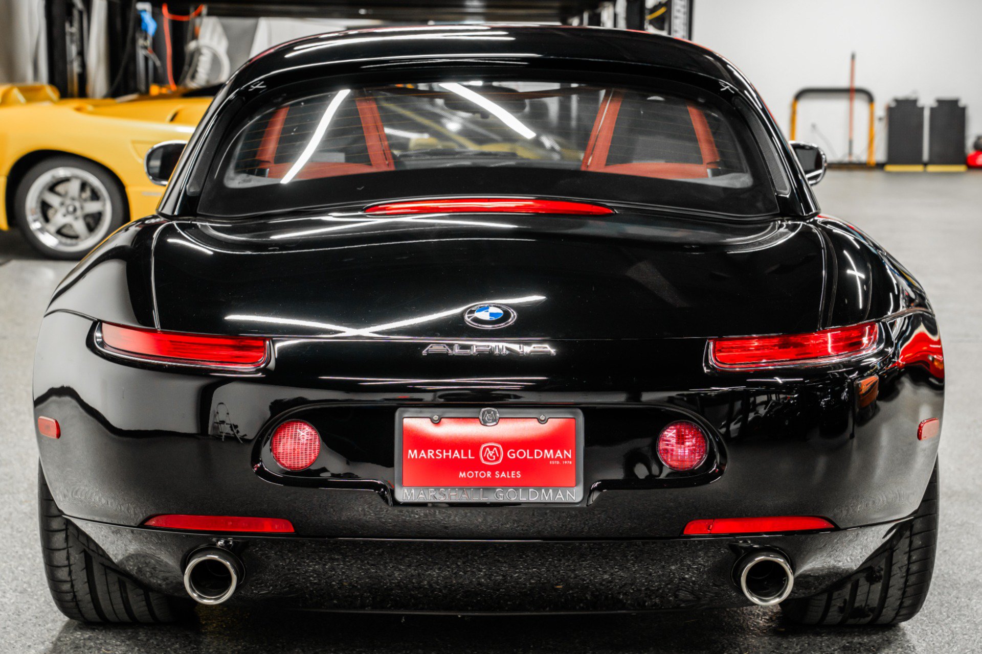 Used 2003 BMW Z8 RWD image 7