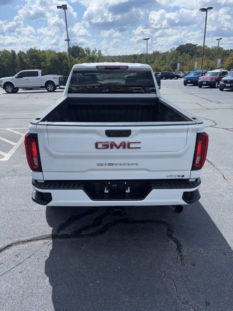 Used 2023 GMC Sierra 2500 AT4 w/ Gooseneck/5TH Wheel Package image 8