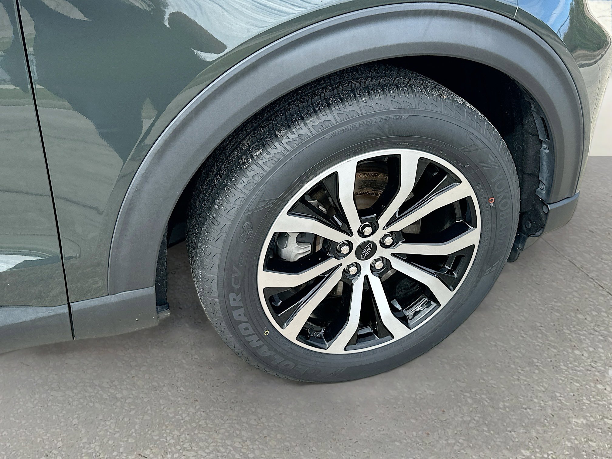 Certified 2022 Ford Explorer ST-Line w/ Class IV Trailer Tow Package image 32