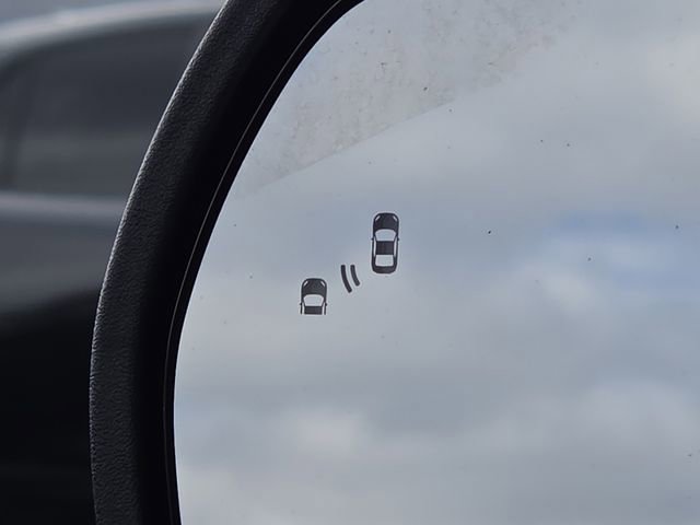 Used 2024 Ford Edge SEL AWD/4WD image 9