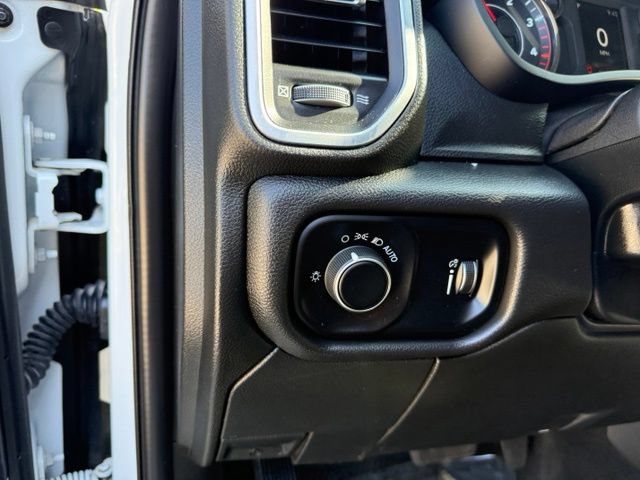Used 2024 RAM 3500 SLT w/ Quick Order Package 2YG SLT AWD/4WD image 25