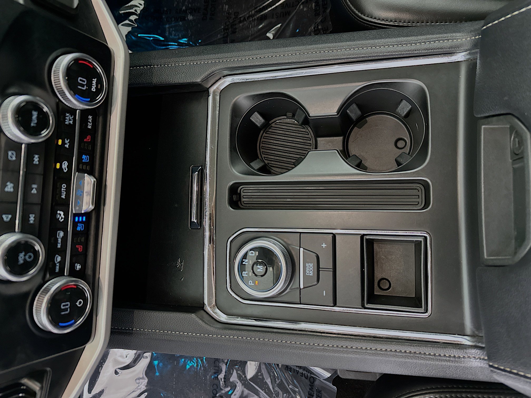 Used 2024 Ford Expedition Max XLT image 22