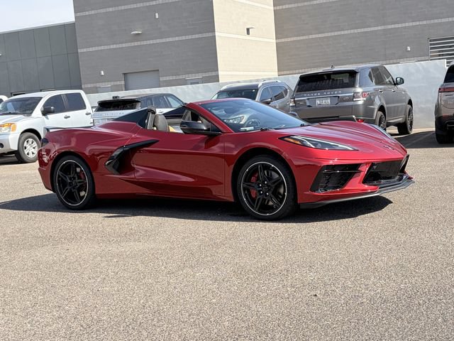 Used 2024 Chevrolet Corvette Stingray Premium Conv w/ Z51 Performance Package RWD image 4