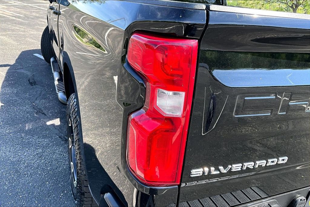 Used 2020 Chevrolet Silverado 1500 RST w/ All-Star Edition AWD/4WD image 24