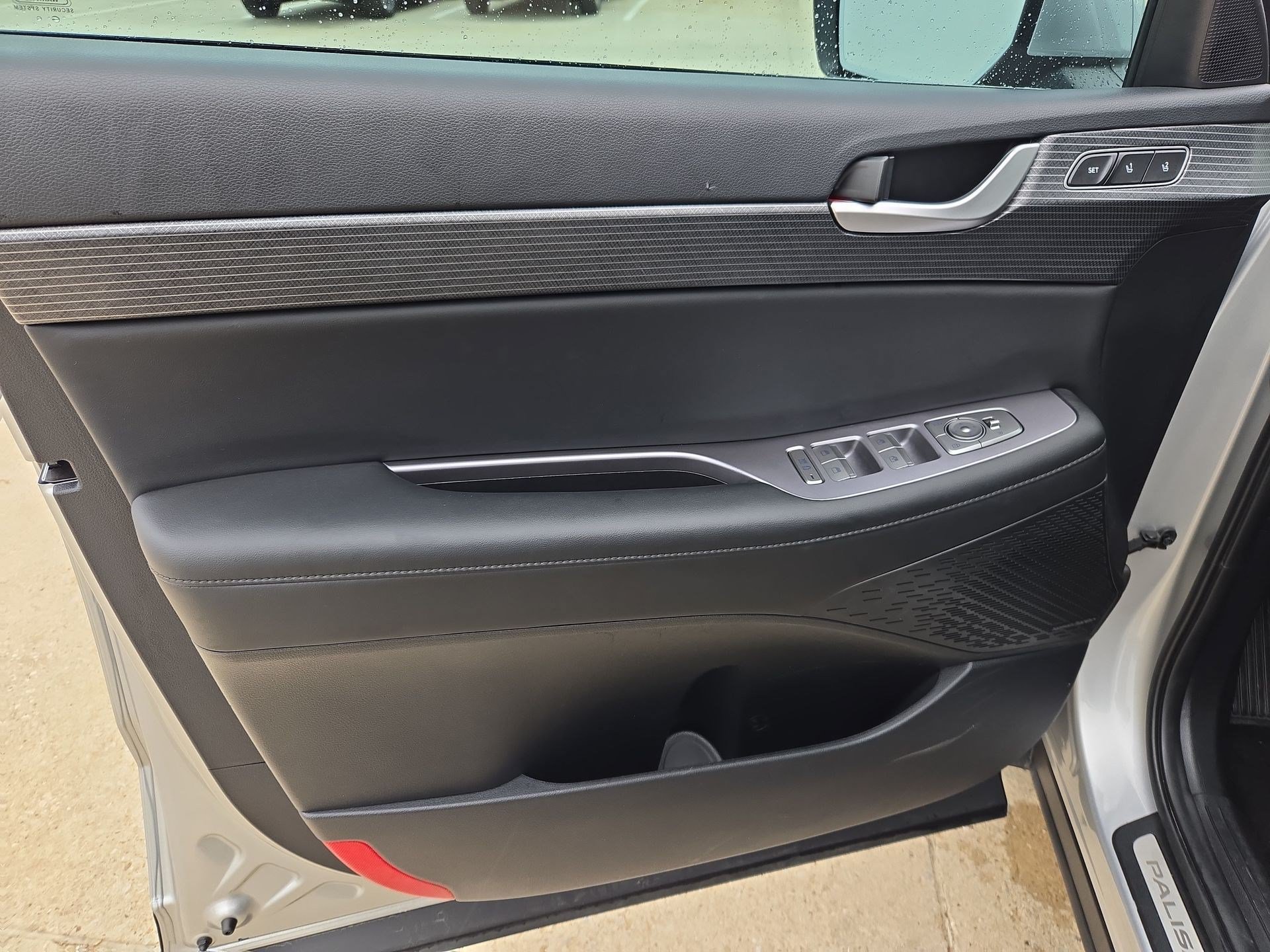 Used 2024 Hyundai Palisade Limited FWD image 14