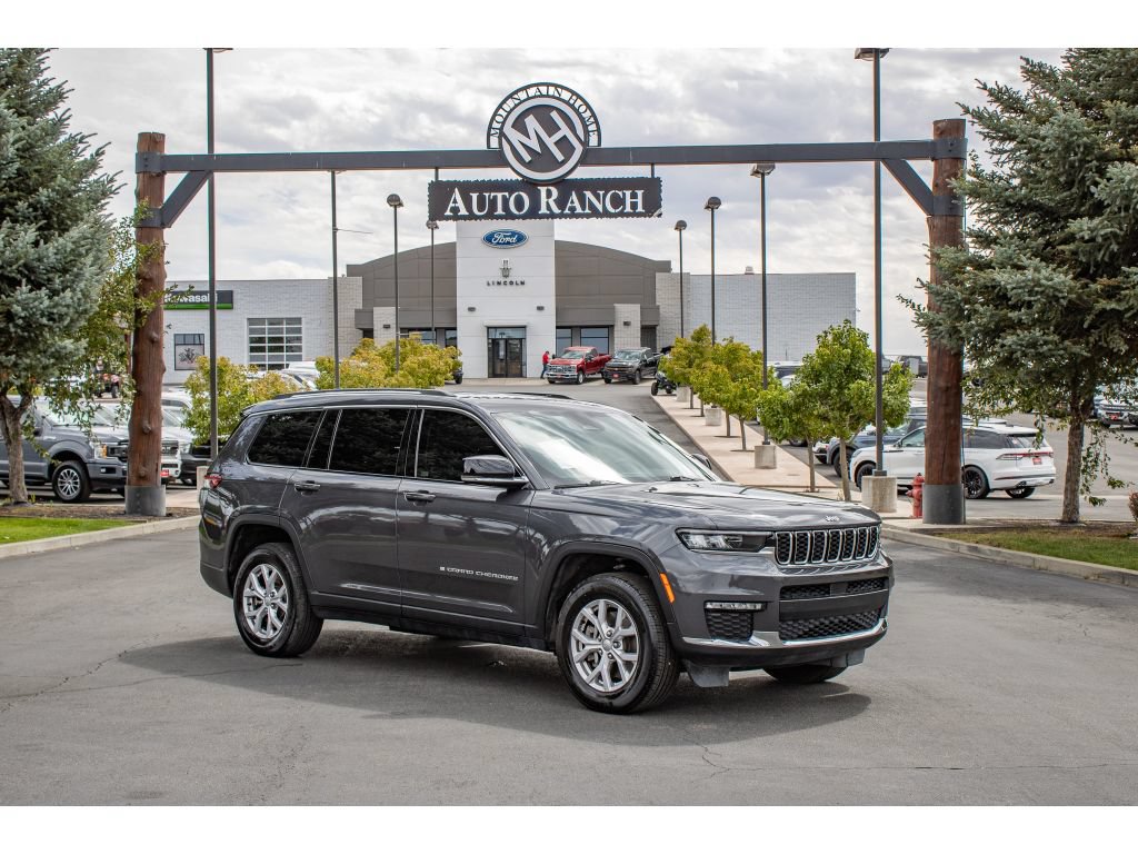 Used 2022 Jeep Grand Cherokee L Limited w/ Trailer Tow Group (B)