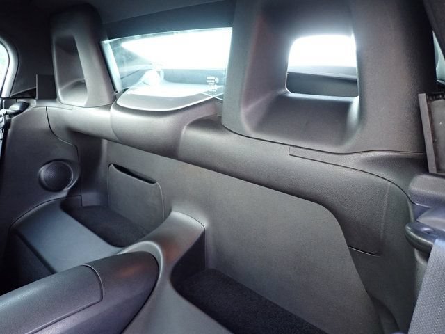 Used 2010 Nissan 370Z Roadster RWD image 18