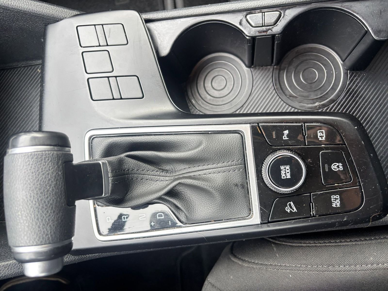 Used 2025 Kia Sportage LX FWD image 39