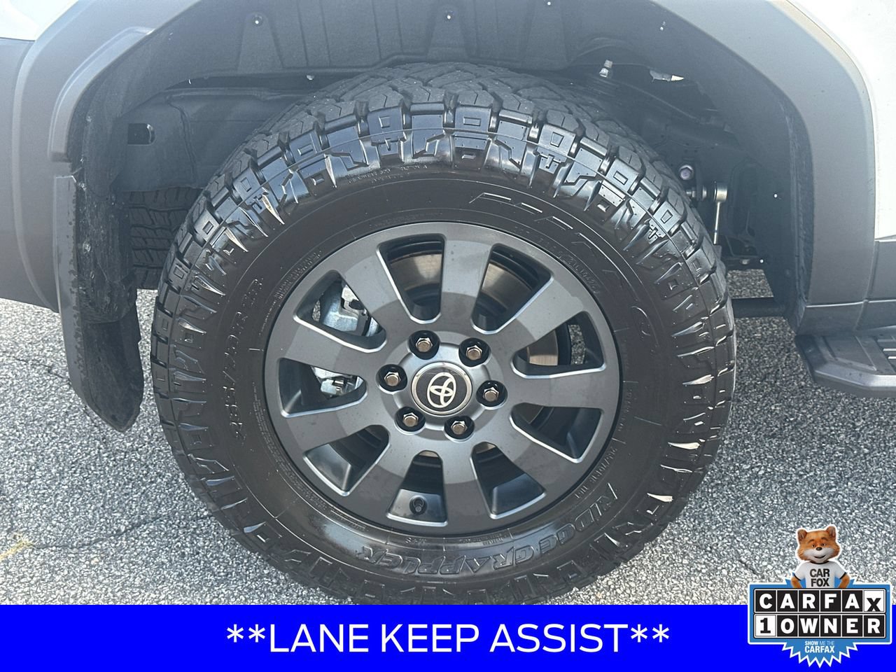 Used 2026 Toyota Land Cruiser w/ Premium Package AWD/4WD image 17