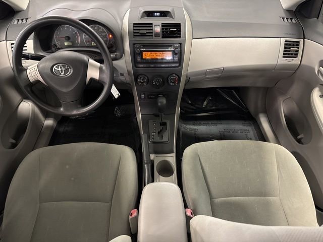 Used 2013 Toyota Corolla L image 3