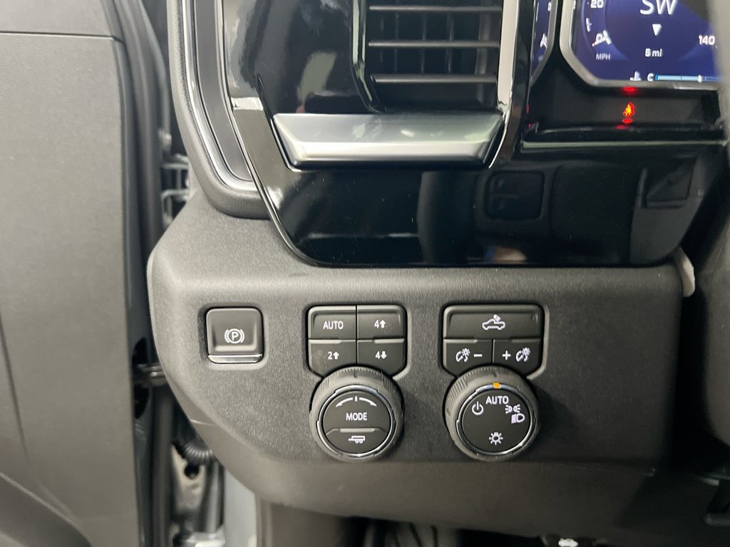 New 2026 Chevrolet Silverado 1500 LT w/ Z71 Off-Road Package AWD/4WD image 19