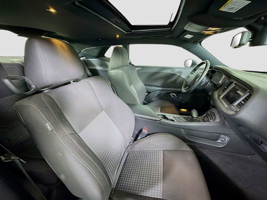 Used 2023 Dodge Challenger R/T w/ Blacktop Package image 28