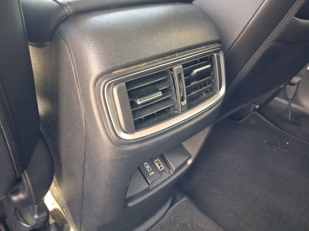 Used 2021 Honda CR-V Touring image 23
