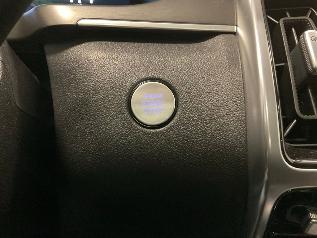 Used 2023 Kia Sorento SX image 15