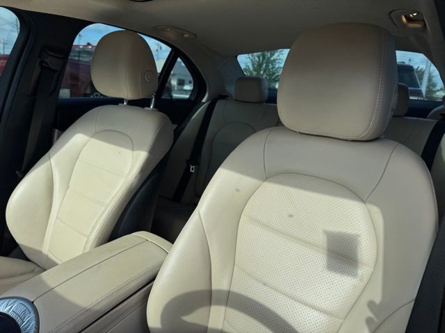 Used 2019 Mercedes-Benz C 300 Sedan image 9