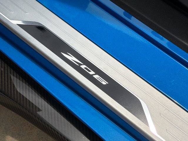 Used 2025 Chevrolet Corvette Z06 RWD image 19