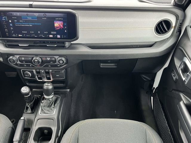 Used 2024 Jeep Wrangler Sport S image 18