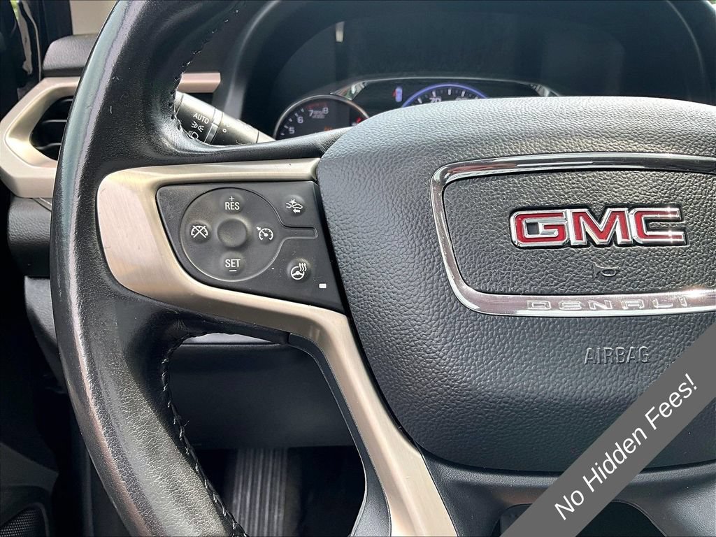 Used 2022 GMC Acadia Denali w/ Denali Technology Package AWD/4WD image 16