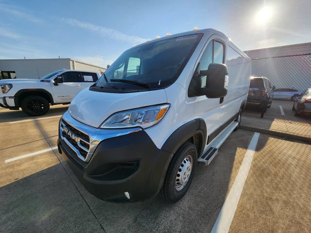 Used 2025 RAM ProMaster 2500 w/ U-Haul Equipment Group FWD image 3