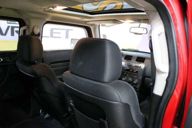 Used 2009 HUMMER H3T w/ Appearance Package AWD/4WD image 10