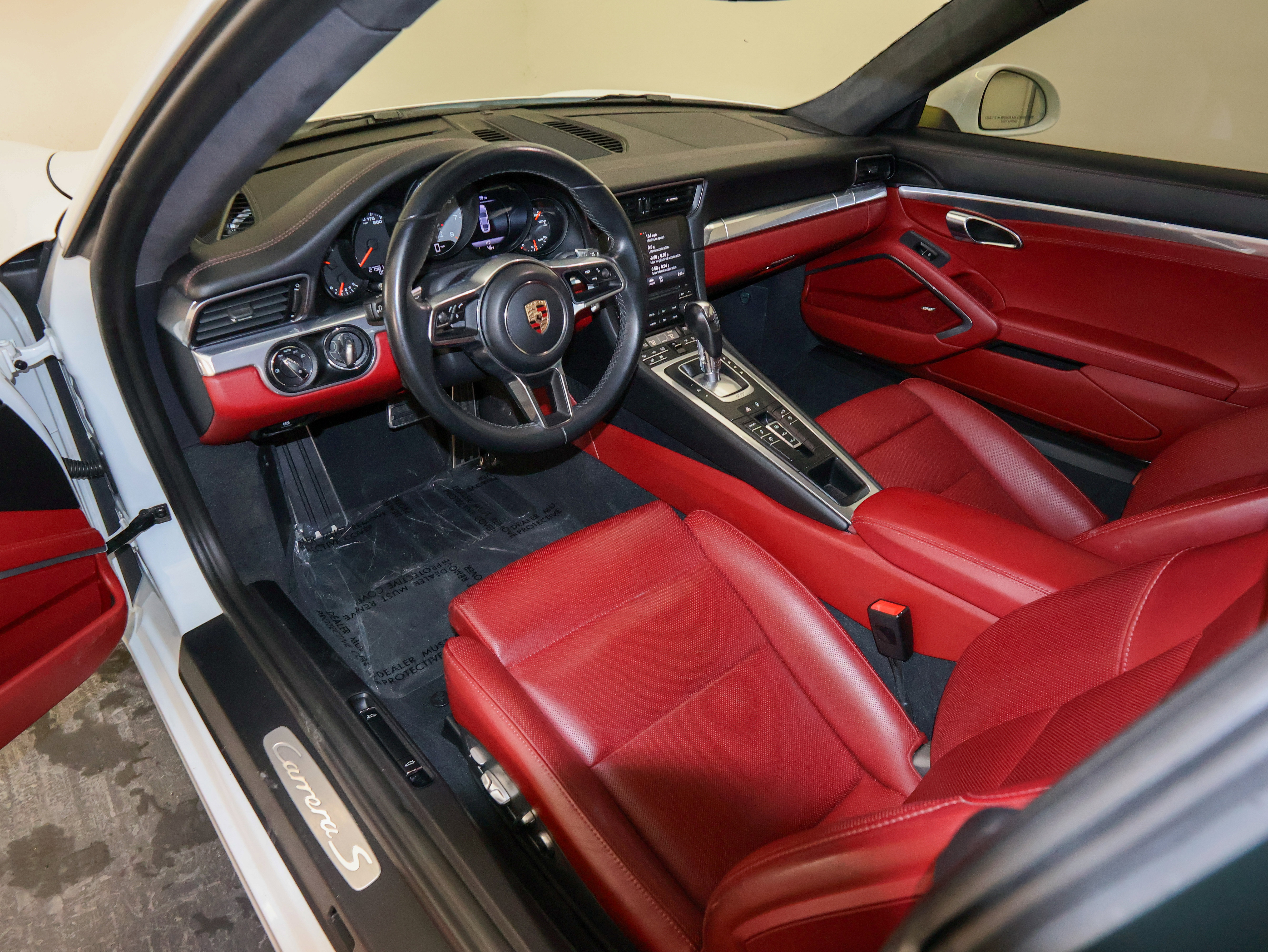 Used 2017 Porsche 911 Carrera S image 14