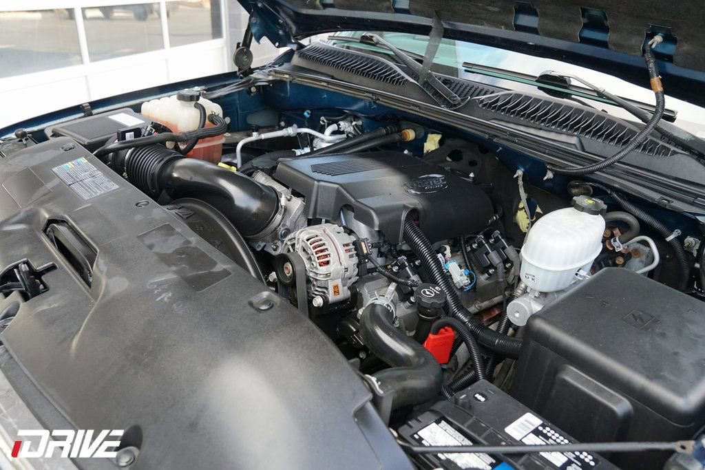 Used 2007 GMC Sierra 3500 SLT w/ Skid Plate Package image 42