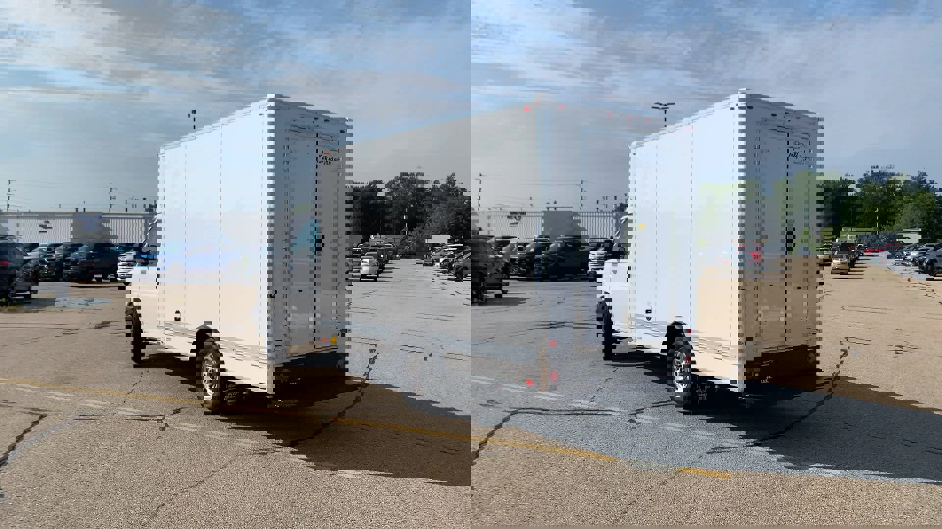 New 2025 GMC Savana 3500 1WT w/ Power Convenience Package image 30