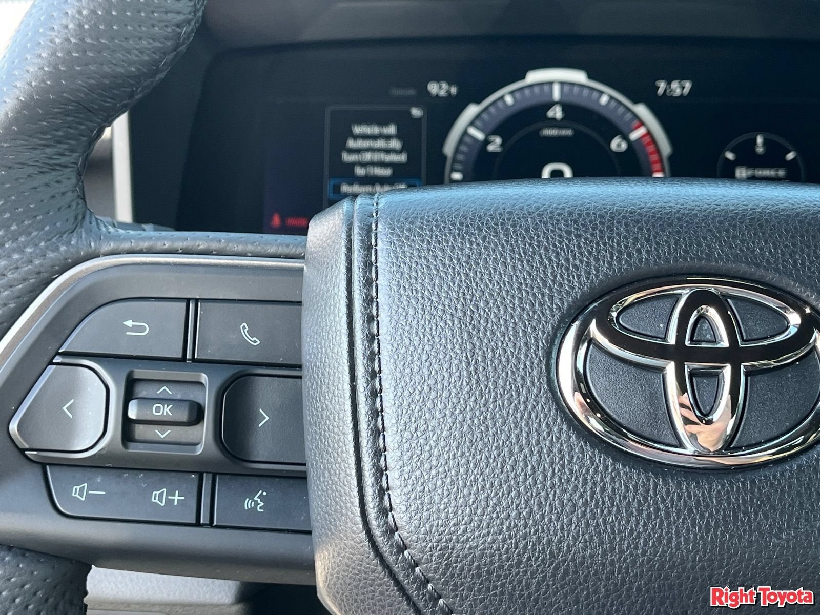 Certified 2026 Toyota Tundra Limited AWD/4WD image 23