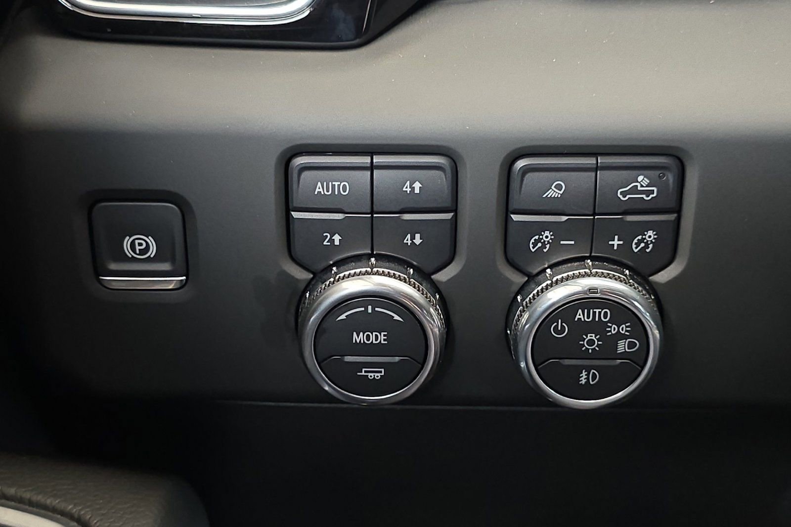 Used 2024 GMC Sierra 1500 Denali w/ Denali Reserve Package image 40