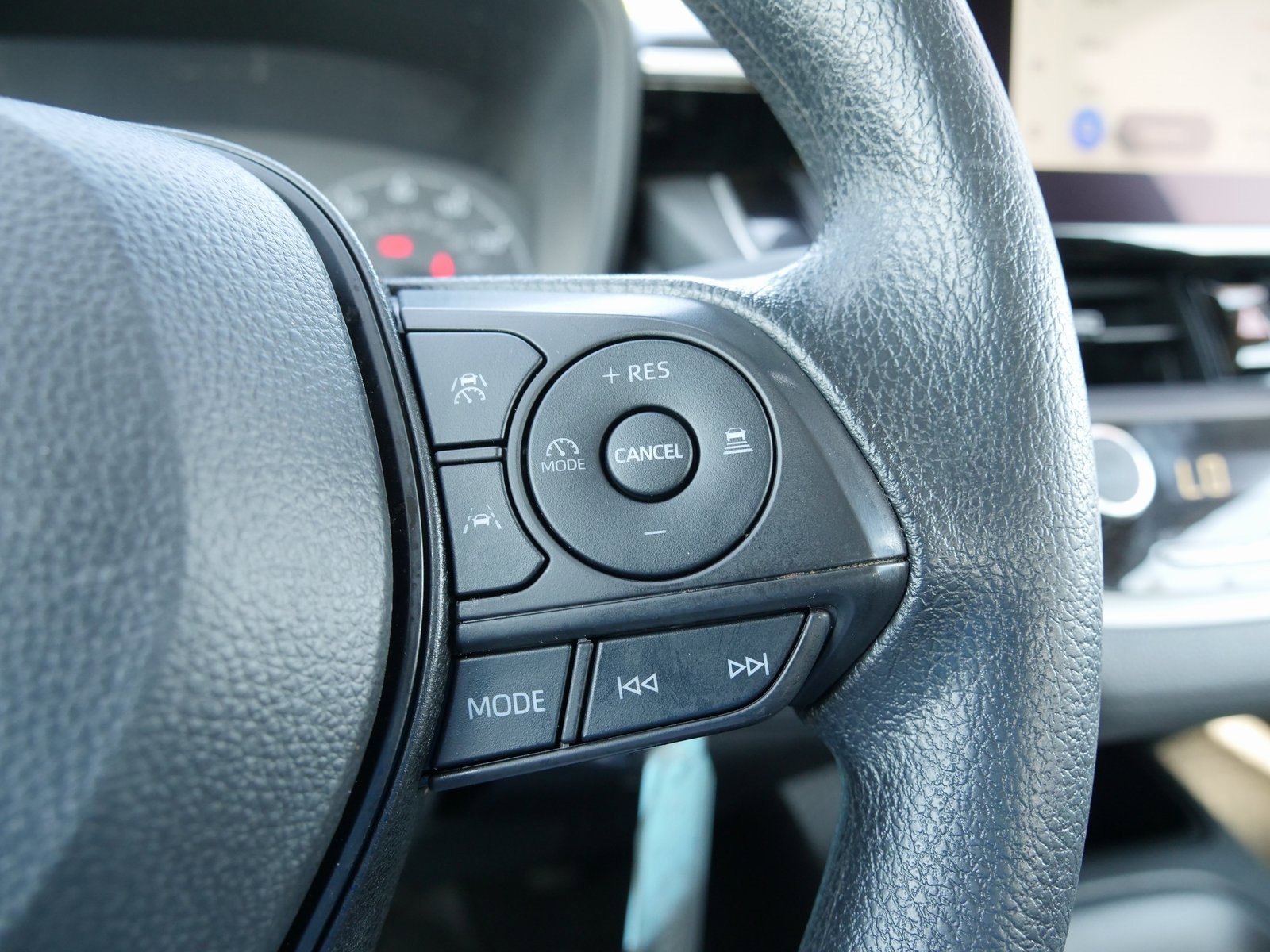 Used 2024 Toyota Corolla LE image 22