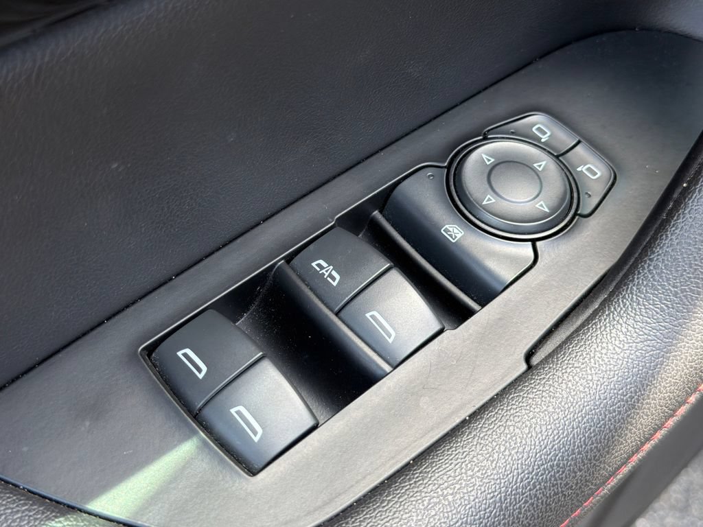 Used 2022 Chevrolet Blazer RS FWD image 19
