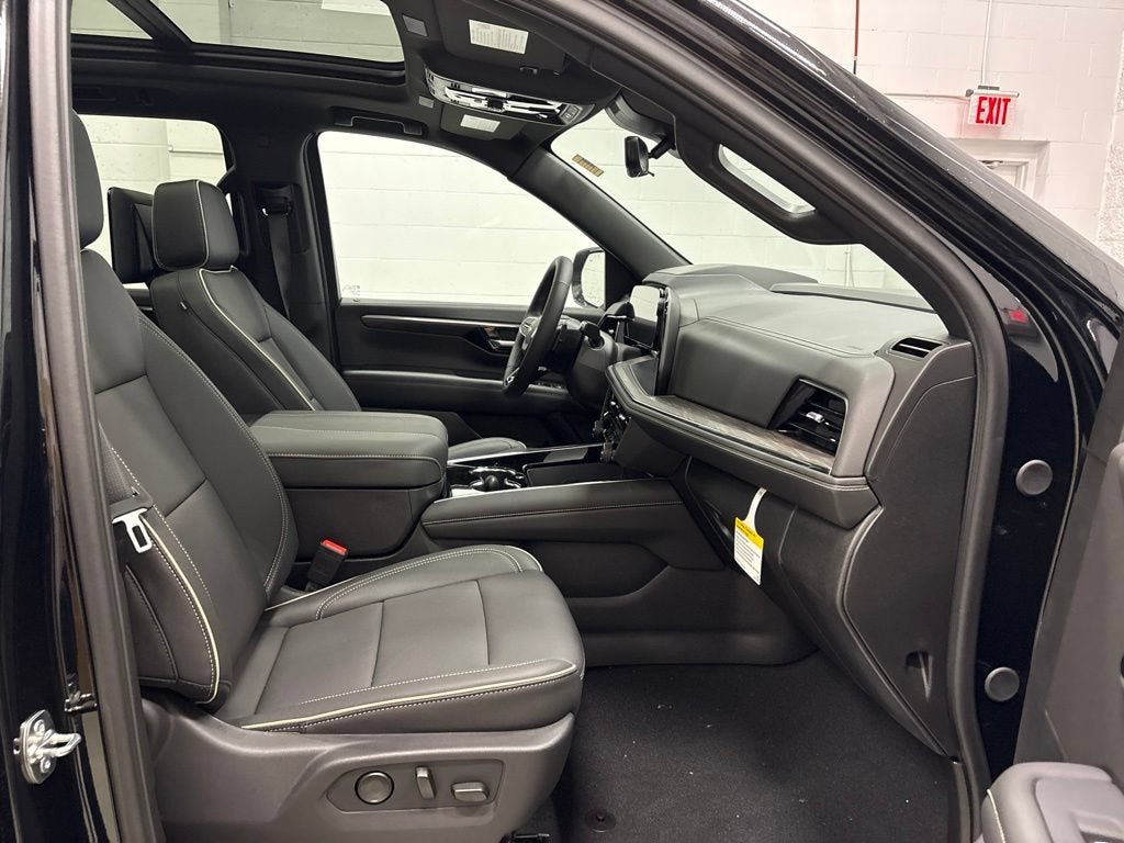 New 2026 Chevrolet Tahoe Premier AWD/4WD image 35