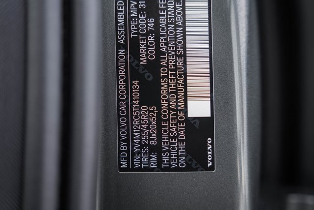 New 2026 Volvo XC60 B5 Plus w/ Protection Package Premier image 37