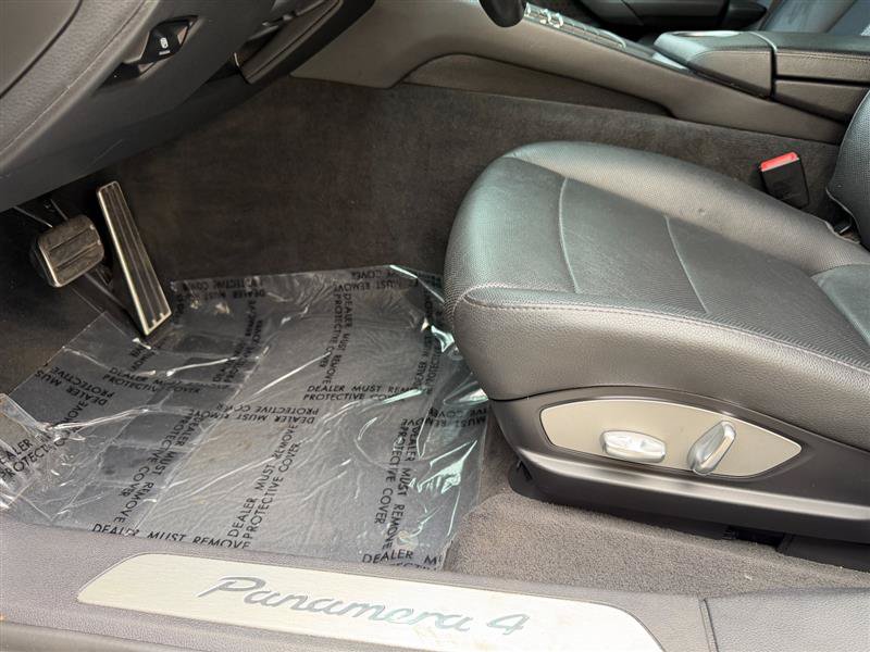 Used 2011 Porsche Panamera image 29