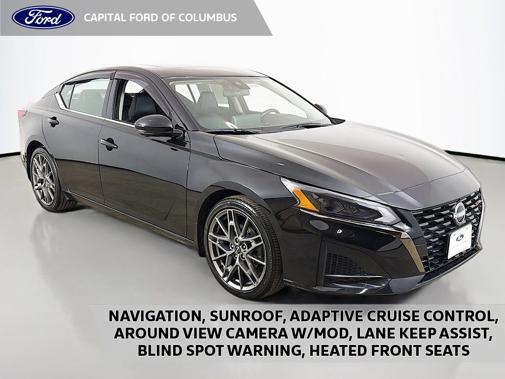 Used 2023 Nissan Altima 2.0 SR image 1