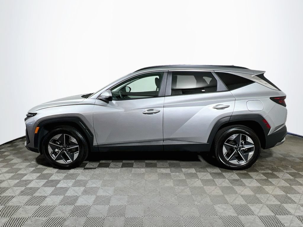 Used 2025 Hyundai Tucson SEL AWD/4WD image 4
