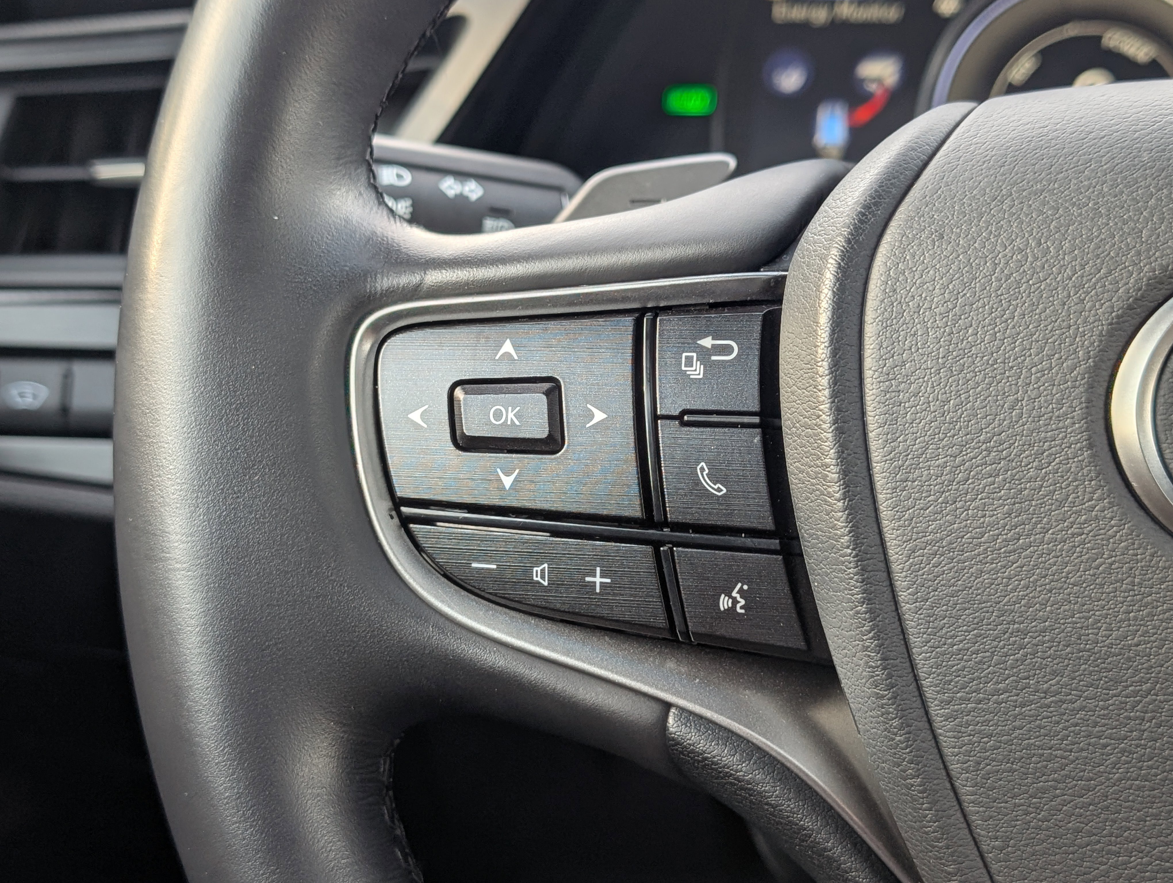 Certified 2025 Lexus ES 300h 300h image 23