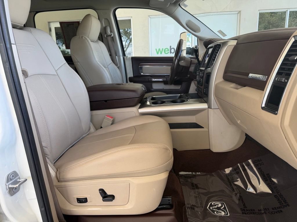 Used 2018 RAM 3500 Laramie RWD image 26