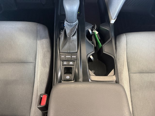 Used 2025 Toyota Camry LE w/ Convenience Package FWD image 11