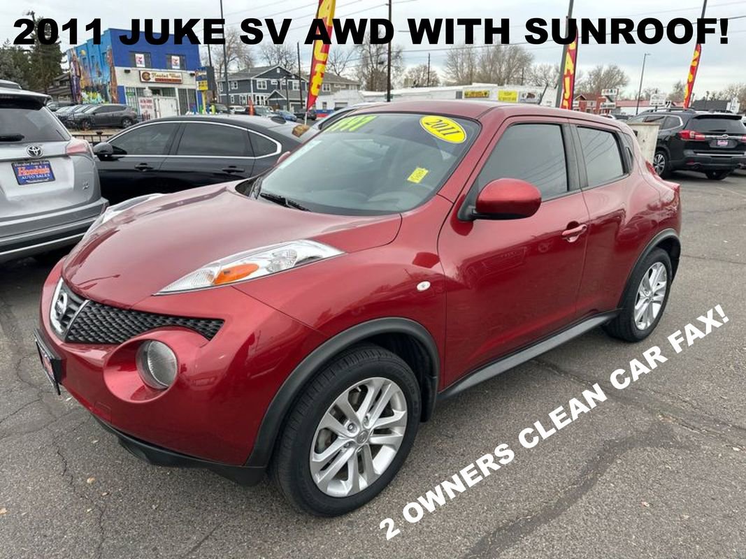 Used 2011 Nissan Juke SV image 1