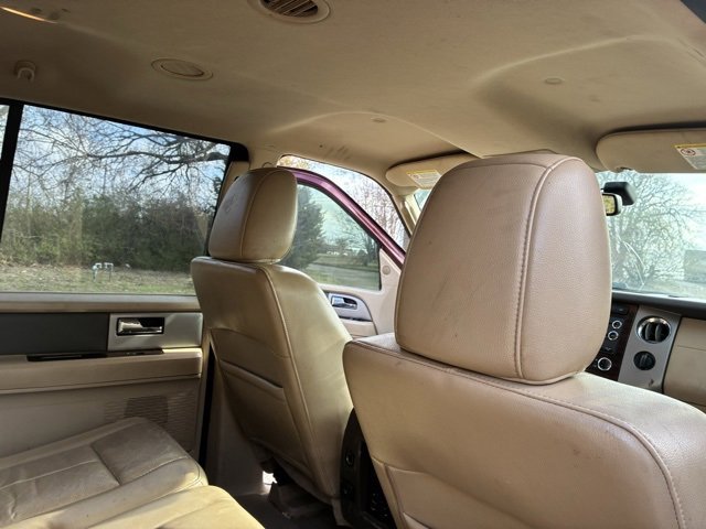 Used 2012 Ford Expedition XLT image 21