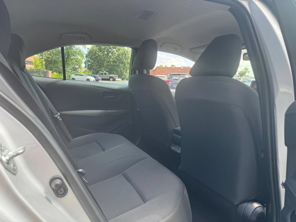 Used 2024 Toyota Corolla LE FWD image 14