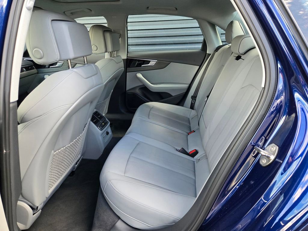 Used 2023 Audi A4 2.0T Prestige w/ Prestige Package image 10