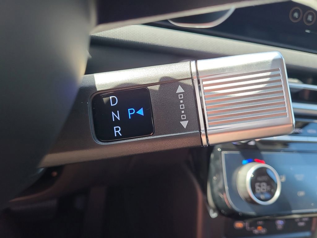 New 2025 Hyundai Tucson SEL image 16